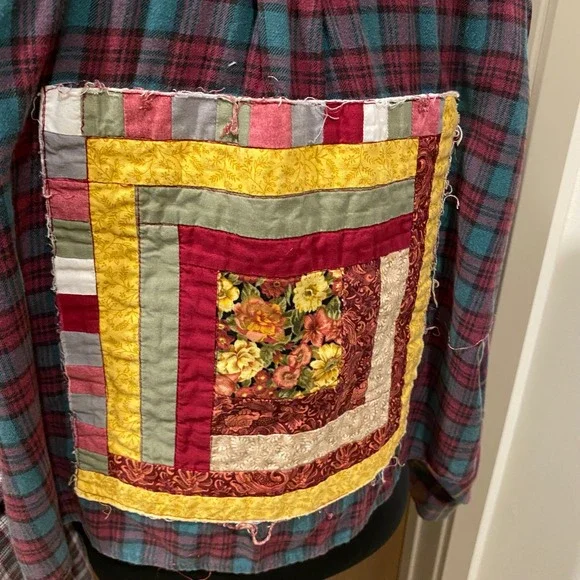 AMERICAN EAGLE Women Cozy Cabin Cropped Flannel Size Large Plaid Upcycled Grunge - Picture 7 of 14